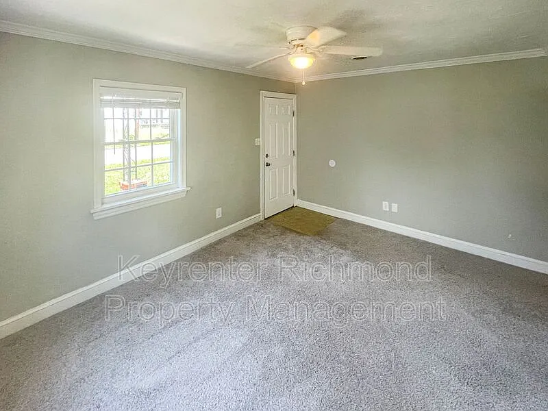 2 bed, 1.0 bath, 770 sqft, $1,800 — Photo 3