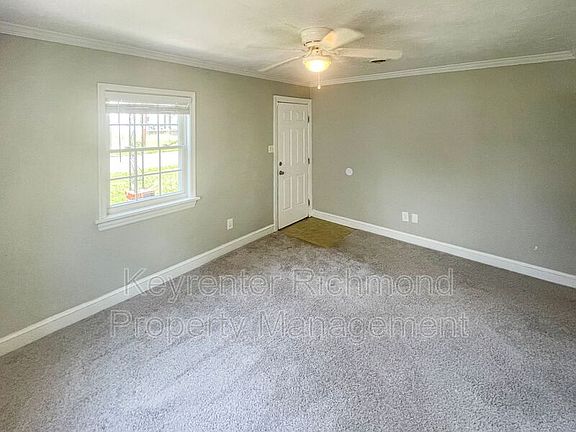 3rd image of 1135 Sumpter St