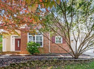 9906 Ashley Farm Dr, Matthews, NC 28105