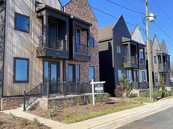 4th image of 379 Clubbs St #A-b