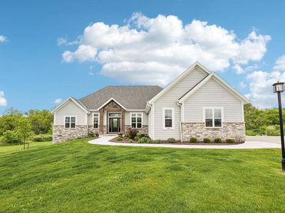 5989 South Quarry Park COURT, New Berlin, WI, 53146
