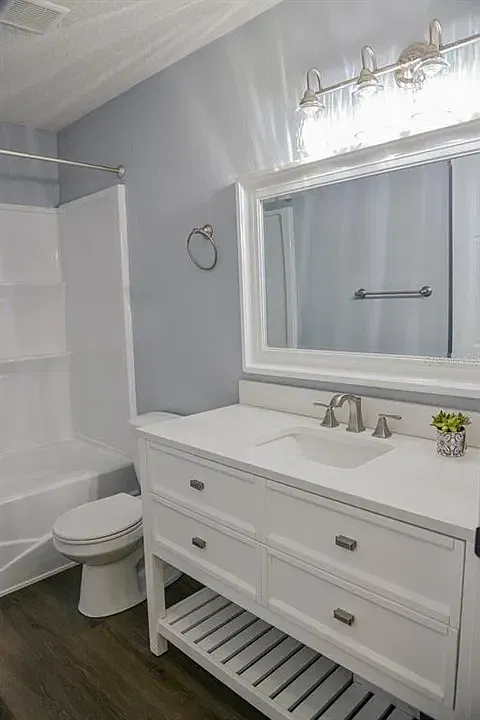3 bed, 1092 sqft, $1,800 — Photo 4