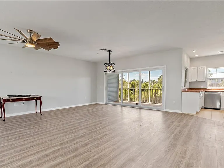 3923 Cape Haze Dr #302 — Photo 49