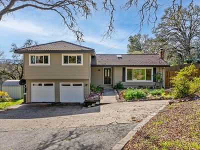 1891 Deerwood Dr, Ukiah, CA, 95482