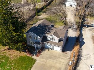 4865 Meredith Dr, Des Moines, IA 50310