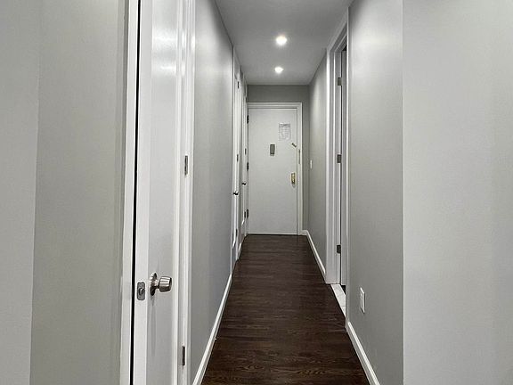 5th image of 2320 Grand Ave APT 2E