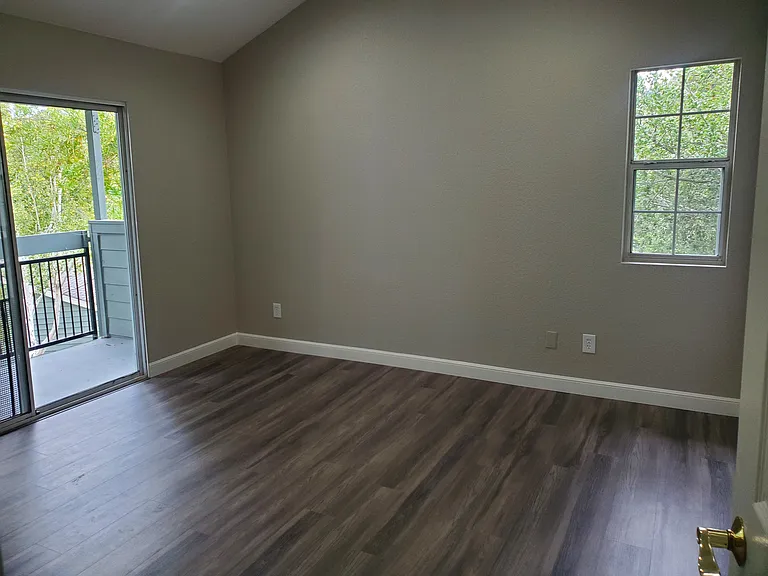 7815 Canyon Meadow Cir #B — Photo 16