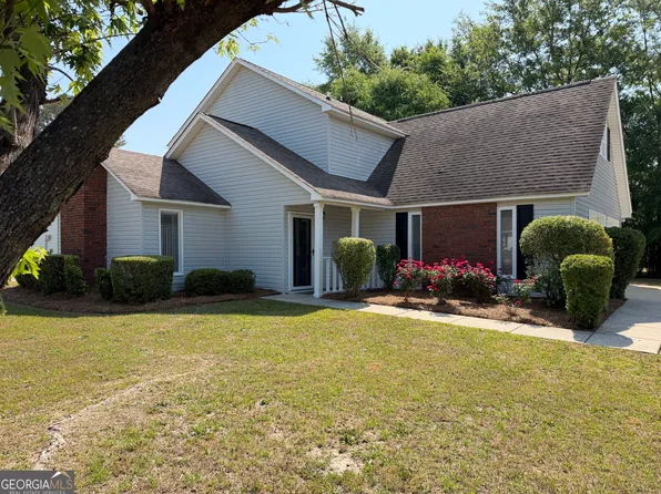 1610 Lance Dr, Dublin, GA 31021