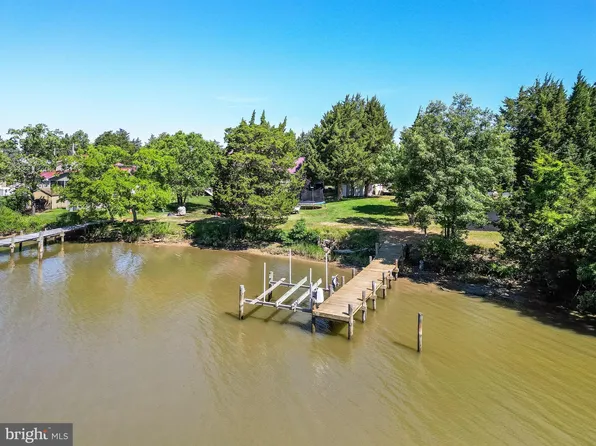 22642 Mill Creek Dr, Linden, MD 20618