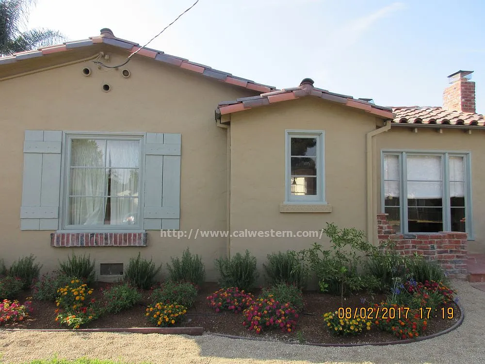 1141 Willow Glen Way photo 1