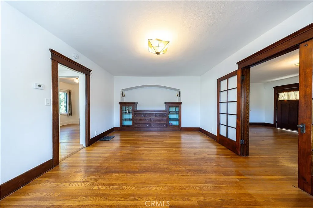 3 bed, 1400 sqft, $5,000 — Photo 3