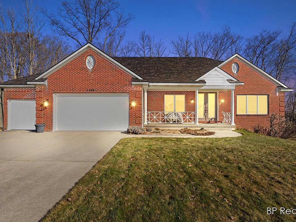 1st image of 3259 Primrose Dr