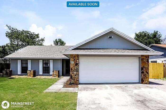 1st image of 2930 Hickory Creek Dr