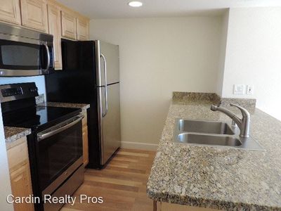 450 N Arlington Ave #811, Reno, NV, 89503