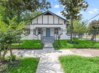 4902 McKinney St, Houston, TX 77023