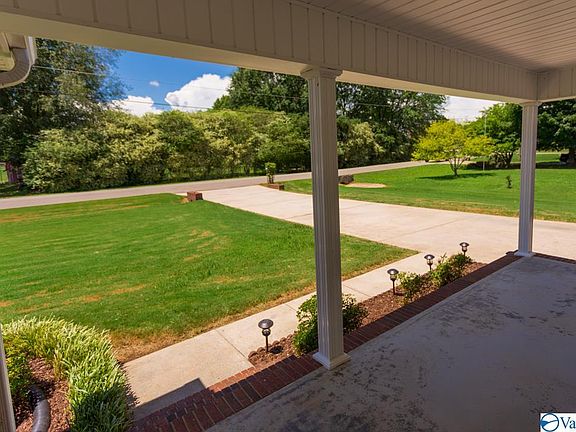 5th image of 113 Brookview Dr