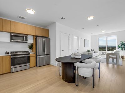 649 38th St #409, Union City, NJ, 07087