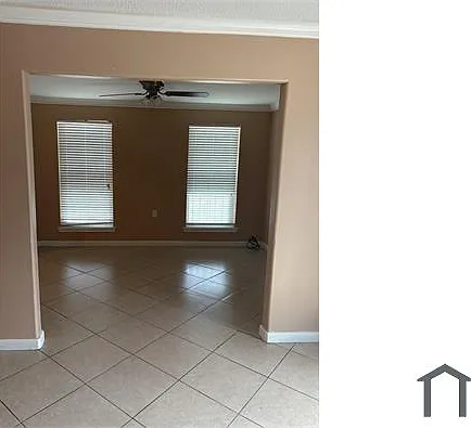 15037 Emory Rd — Photo 2