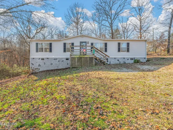 1605 Ten Oak Way, Knoxville, TN 37914