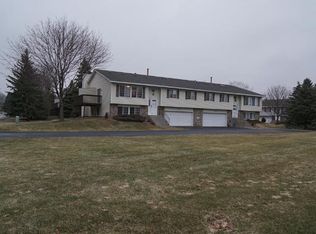 1973 Bielenberg Dr, Woodbury, MN 55125