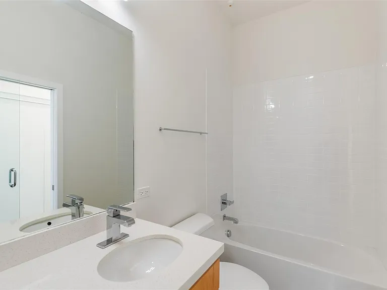 507 Sabine St #707 — Photo 15