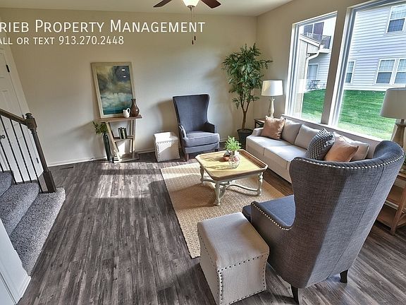 3rd image of 8876 Inkster St #37
