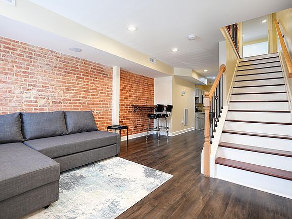 5th image of 2335 McElderry St