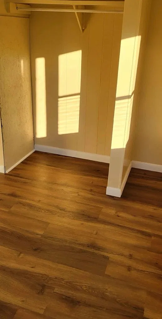 3 bed, 1.5 bath, $1,100 — Photo 1
