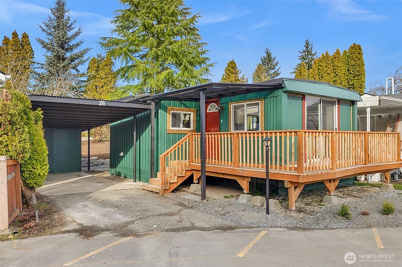 2nd image of 14322 Admiralty Way #26