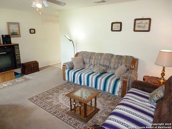 4th image of 3050 Beacon Field Dr