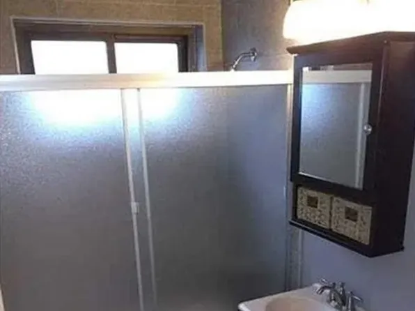 3031 Edwin Avenue image 5 of 8