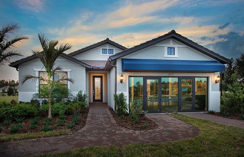 Summerwood with an inviting exterior