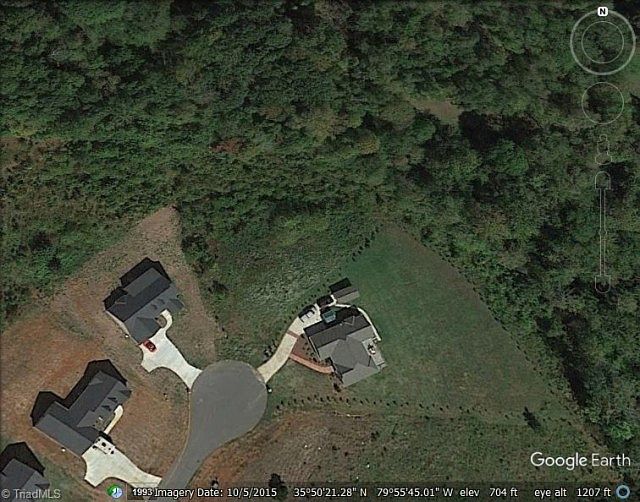 1st image of 4012 Tarmac Dr
