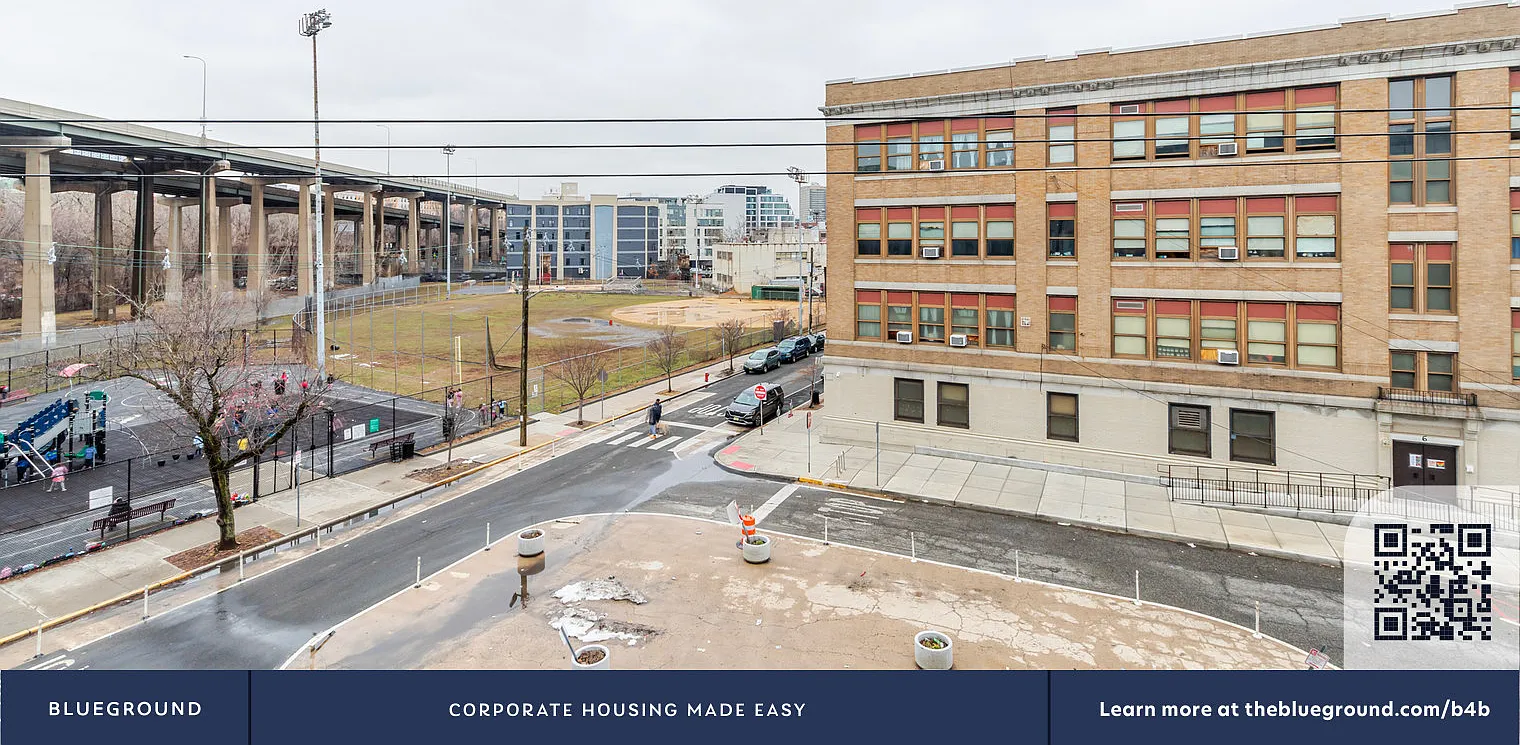 1 bed, 1.0 bath, 700 sqft, $3,080 — Photo 4