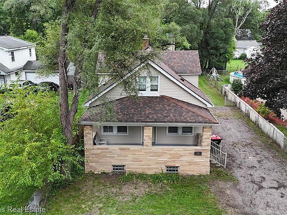 3rd image of 21344 Seminole St