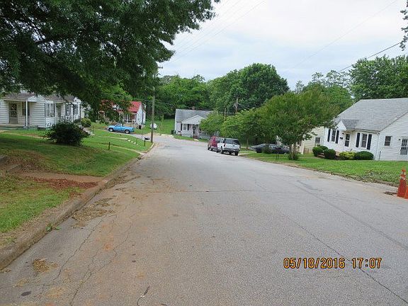 2nd image of 245 Rocklawn Ave