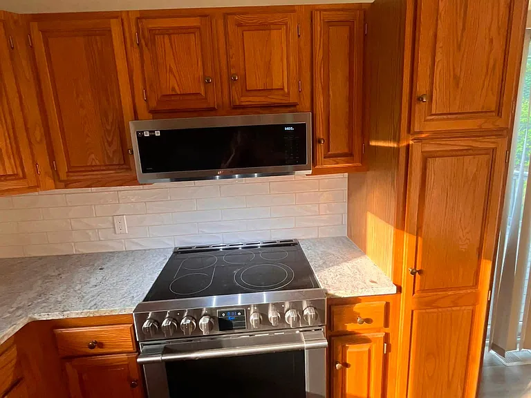 400 Commonwealth Ave #9 — Photo 7