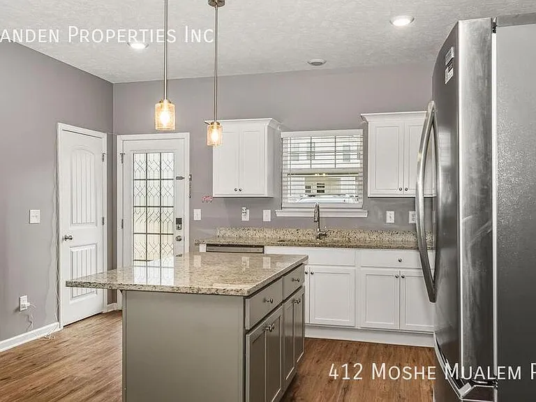 412 Moshe Mualem Pl — Photo 5