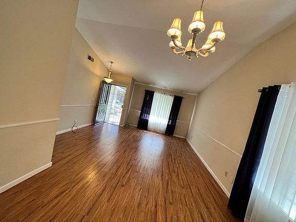 2nd image of 8178 Oak Landing Ct