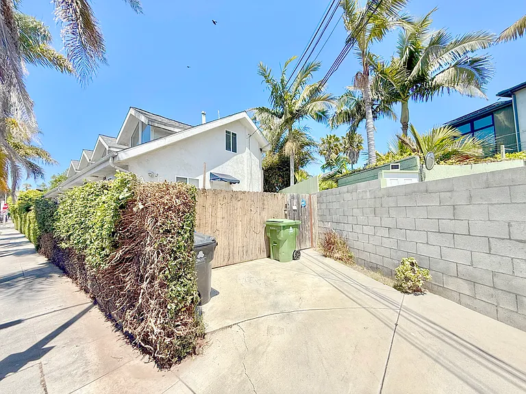 1306 Electric Ave — Photo 17