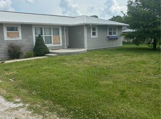 705 W 15th St, Pleasanton, KS 66075