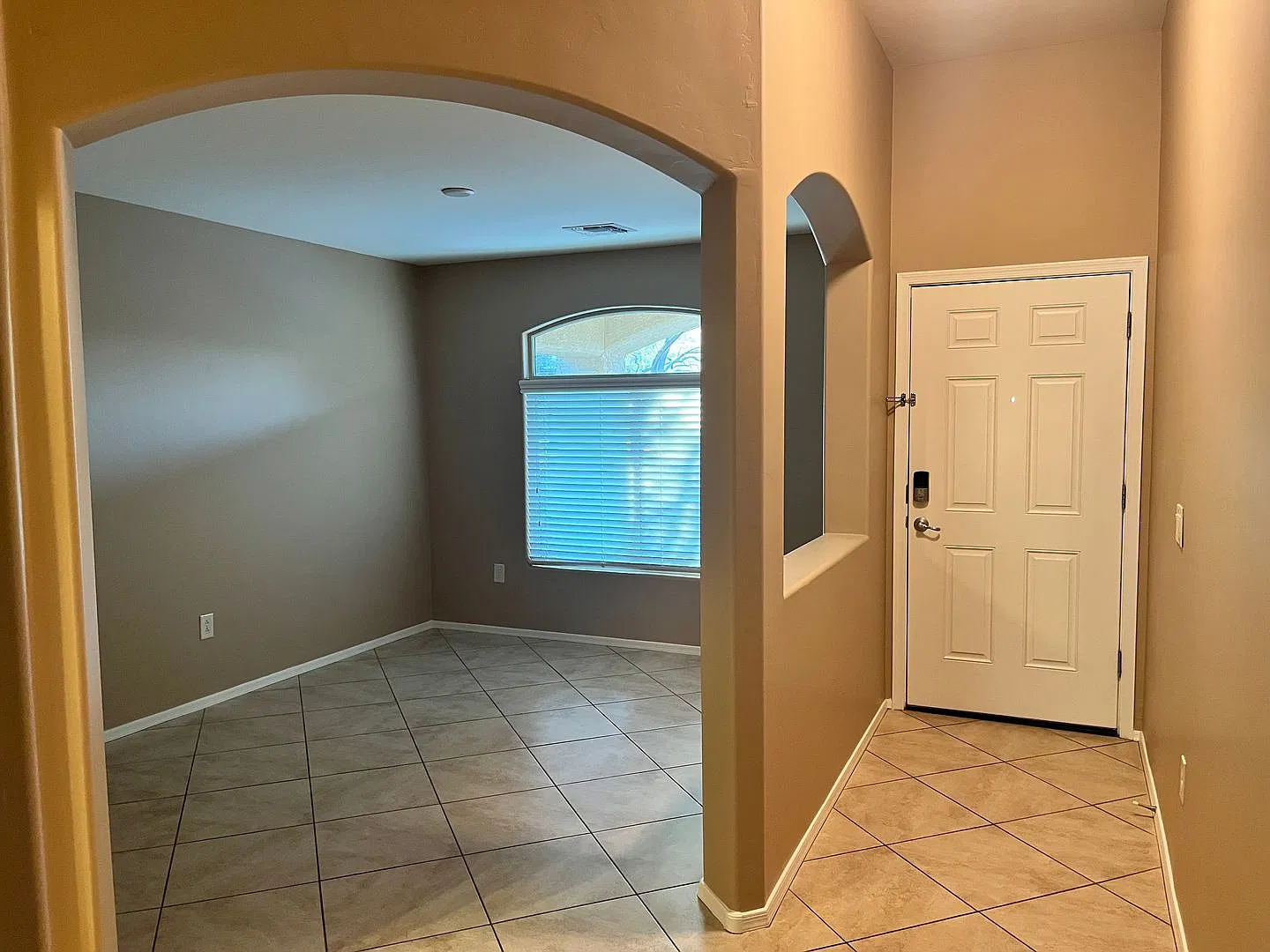 1 month free for October Move in! — Photo 2