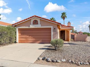 9422 N Albatross Dr, Tucson, AZ 85742