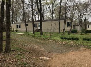 298 Loch Lomond Dr, Farmerville, LA 71241