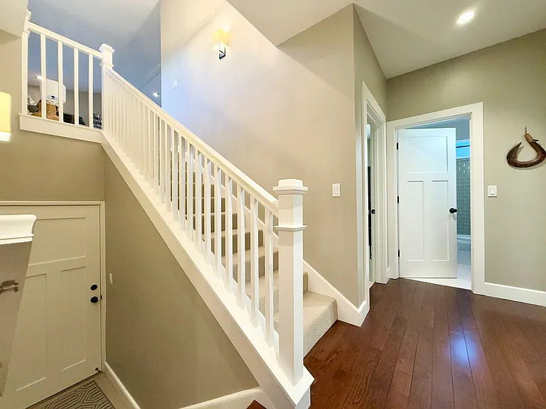 251 San Pedro Ave — Photo 26