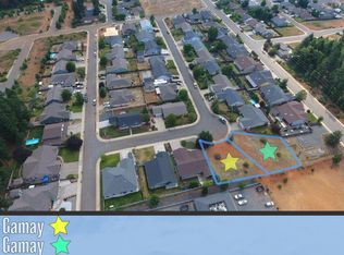 286 Gamay Dr, Cave Junction, OR 97523