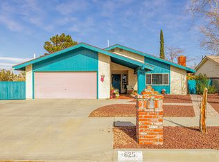 625 Dania St, Palmdale, CA 93551