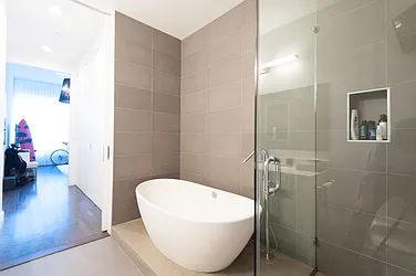 Rented by Solace SMC Inc