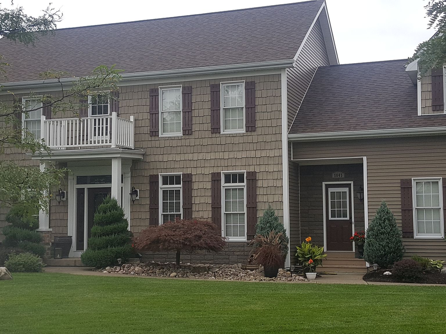 5645 Marthas Vineyard, Clarence Center, NY 14032 Zillow