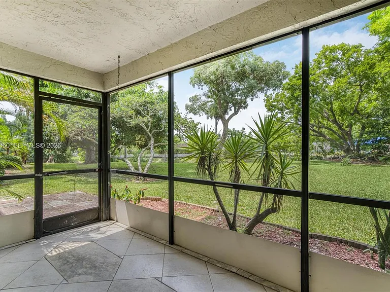 709 Gardens Dr #101 — Photo 19